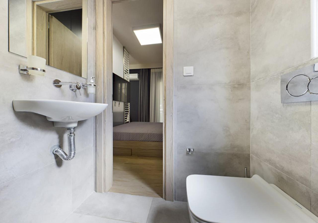 Feel Good Vibes - Apt Suite Aten Exteriör bild